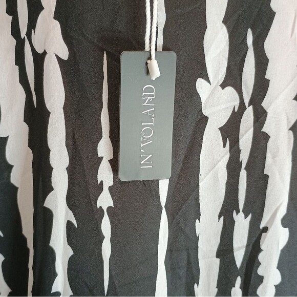 In'Voland Black and White Striped Kaftan Size 20W - Picture 4 of 5